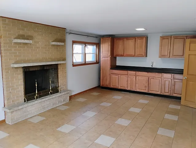 904 S Edward St — Photo 21