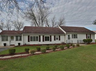 565 Lasalle Rd, Monroe, MI 48162