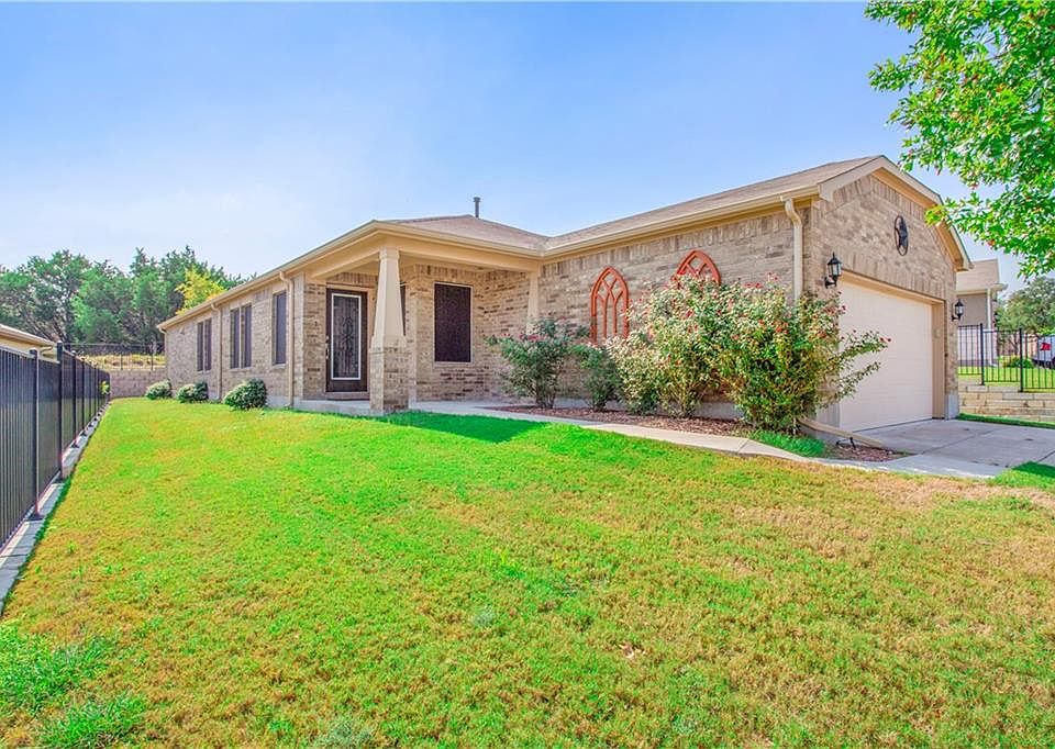 1st image of 812 Salado Creek Ln