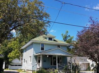 16 Roberts St, Adams, NY 13605