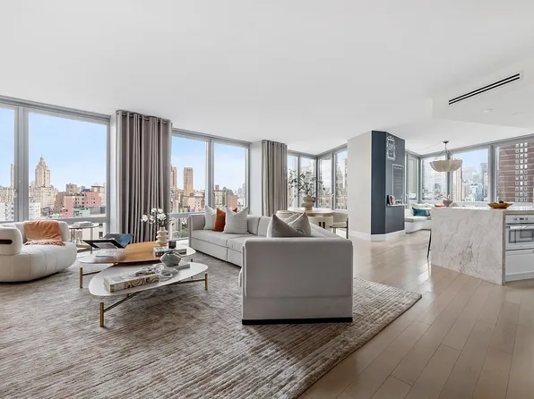 212 W 72nd St #15G, New York, NY 10023