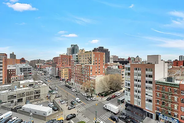 Rented by R New York | media 24