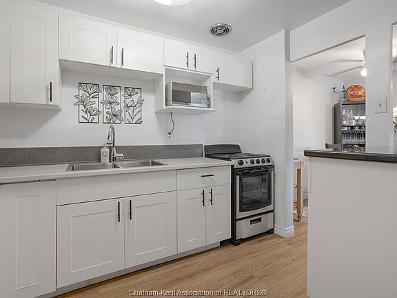 3rd image of 63 Baldoon Rd #204