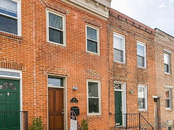 Welcome home to 129 Birckhead Street!