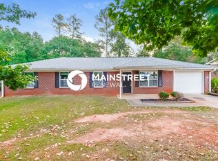 35 Pinecone Ct, McDonough, GA 30253