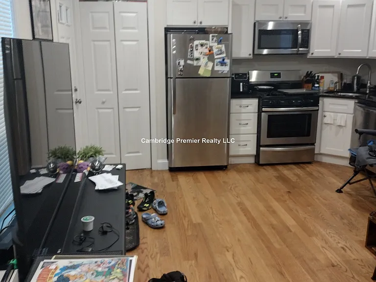 44 Cogswell Ave #4 — Photo 2