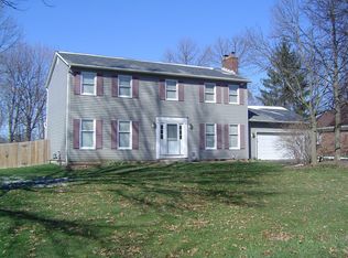330 Heather Ln, Powell, OH