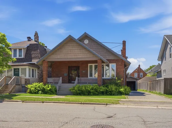 127 Albert St W, Sault Ste. Marie, ON P6A 1B5