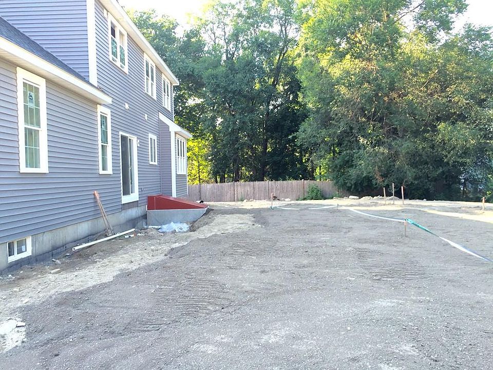 2nd image of 24 Paula Beth St