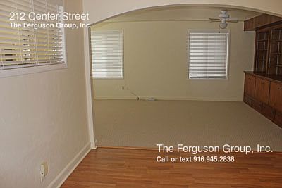 4th image of 212 Center St