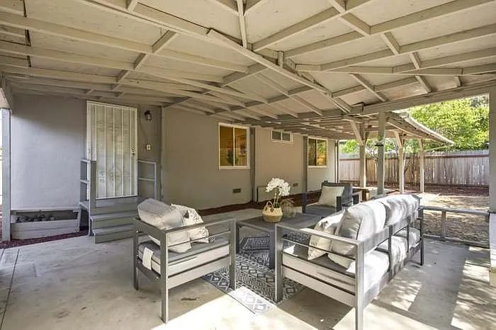 151 Verbena Dr — Photo 7