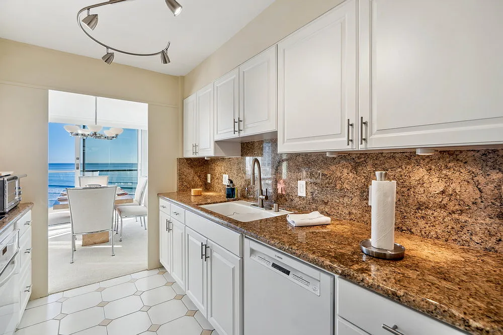 2 bed, $7,000 — Photo 3