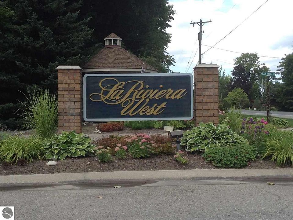 1st image of 10050 E San Remo Blvd