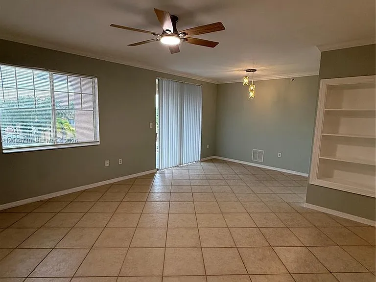 6482 Emerald Dunes Dr #303 — Photo 5