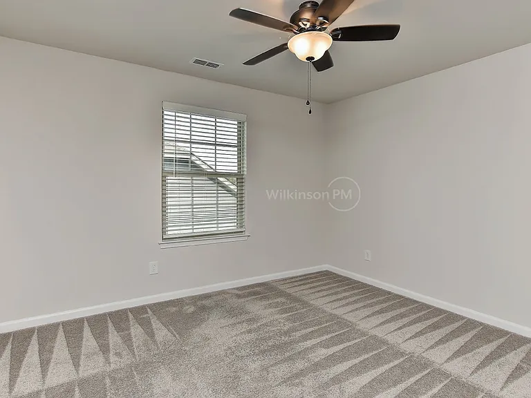 1868 Scarbrough Cir — Photo 38