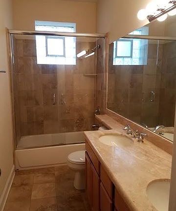 5th image of 6134 W Gunnison St #G