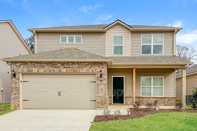 1st image of 4617 Smithfield Ln