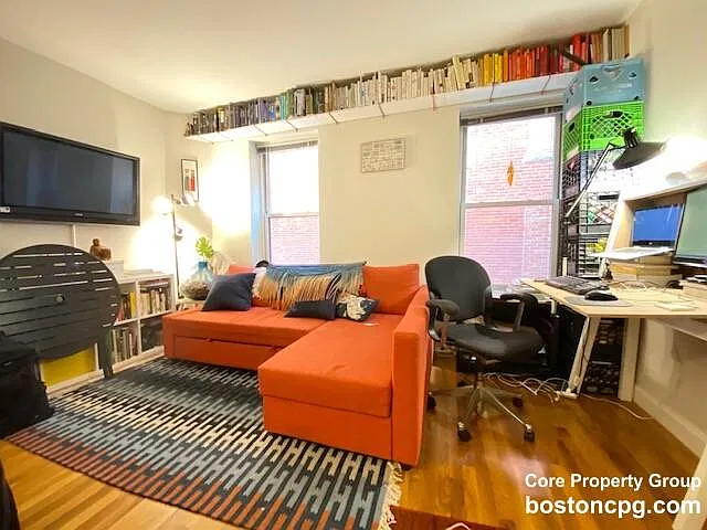 14 Cooper St #103