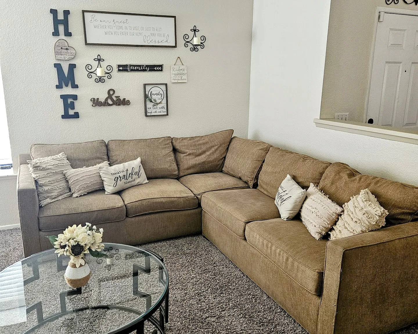 3 bed, 1320 sqft, $4,350 — Photo 3