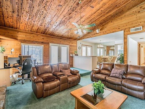 4th image of 8105 N River Shore Dr