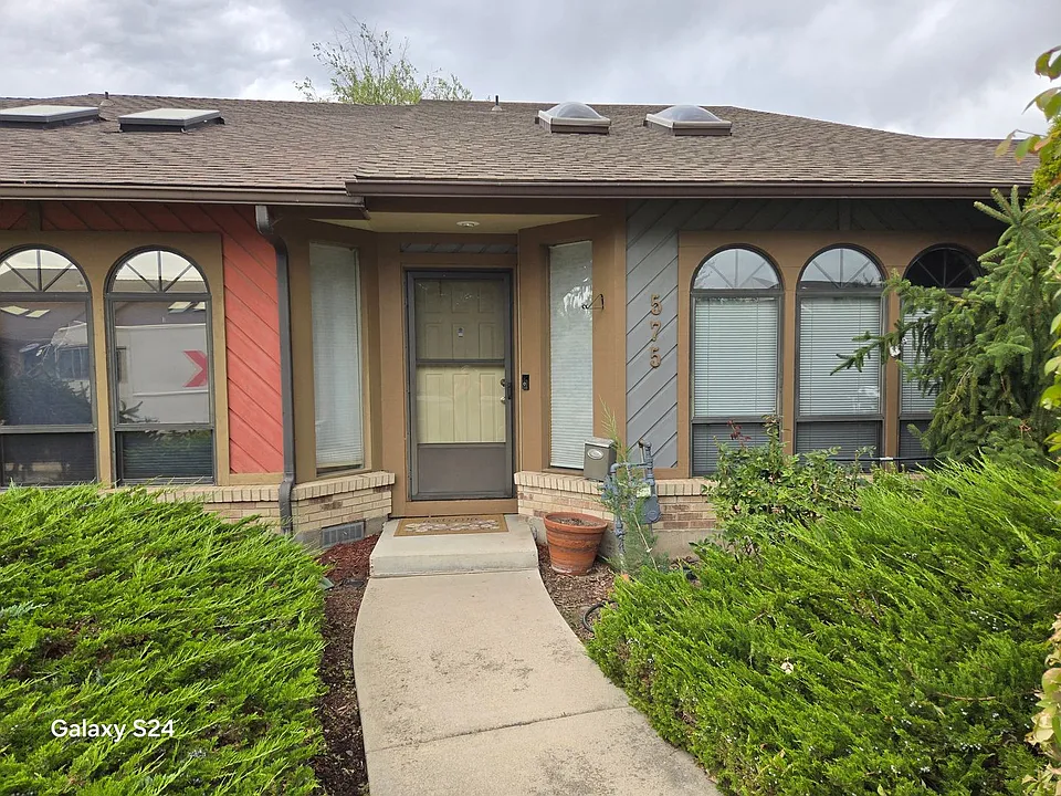 575 N Weaver Ave