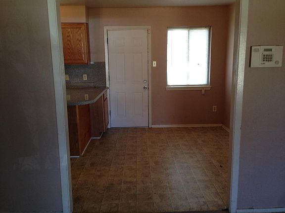 4th image of 1505 Joey Ln