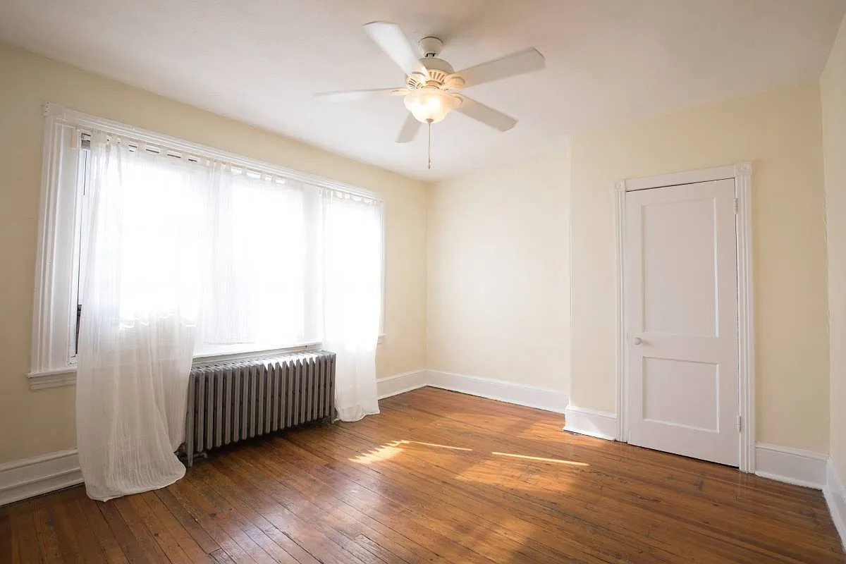 1 bed, 640 sqft, $920 — Photo 3
