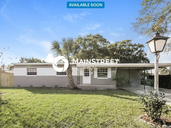 1010 Sierra Ln