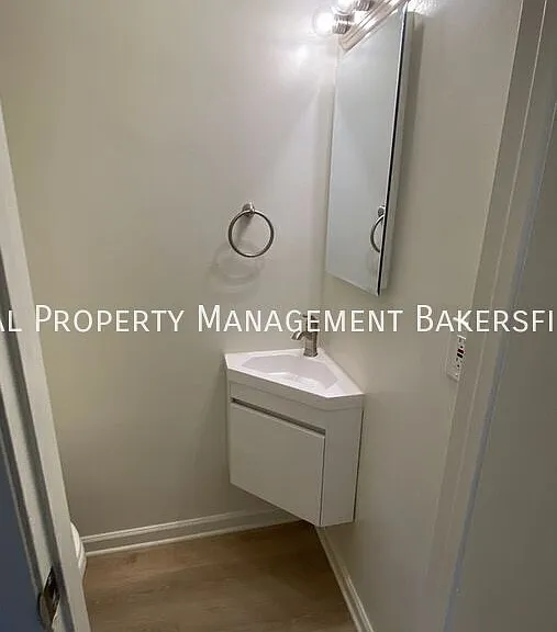 2427 Olive St #2427 — Photo 18