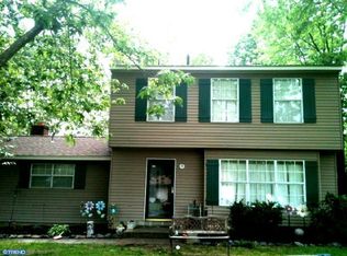 18 W Judith Dr, Hammonton, NJ 08037