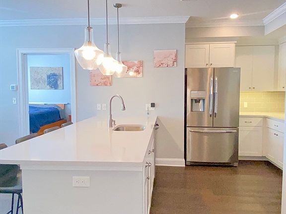 4th image of 635 Old Post Rd #2-203