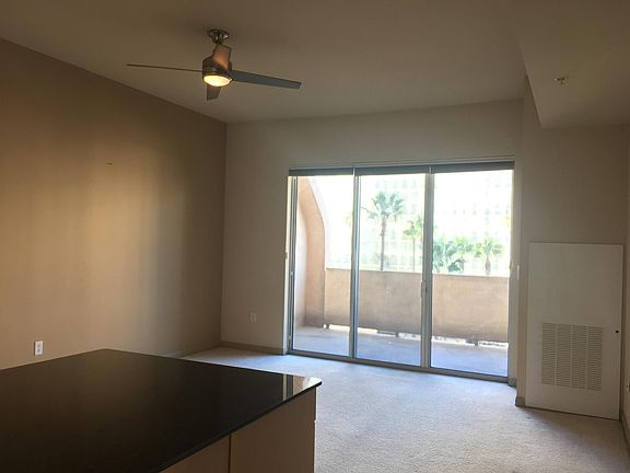 4th image of 488 E Ocean Blvd Unit 611