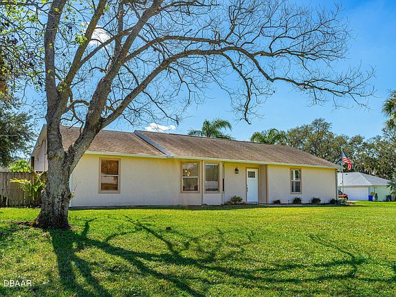 2nd image of 3403 Kumquat Dr