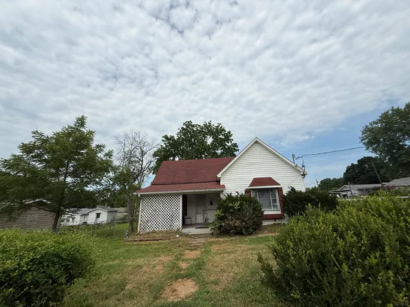 511 N Water Ave, Bolivar, MO 65613