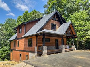 3066 Happy Hollow Rd, Sevierville, TN 37862