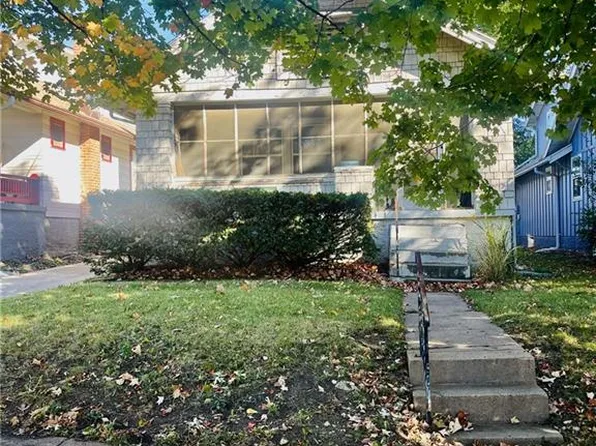 216 W 73rd Ter, Kansas City, MO 64114