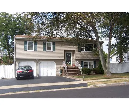 29 Harrison Ave photo 1