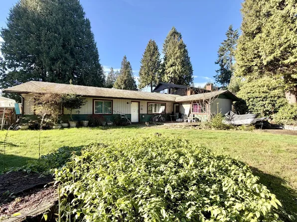 177 Pratt Rd, Sunshine Coast, BC V0N 1V3