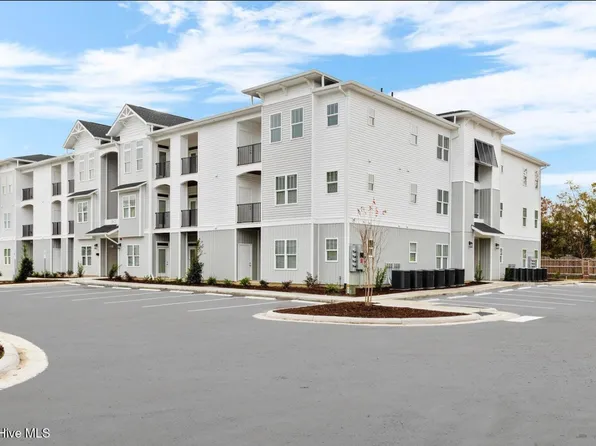 5630 Lucas Ct #306, Leland, NC 28451