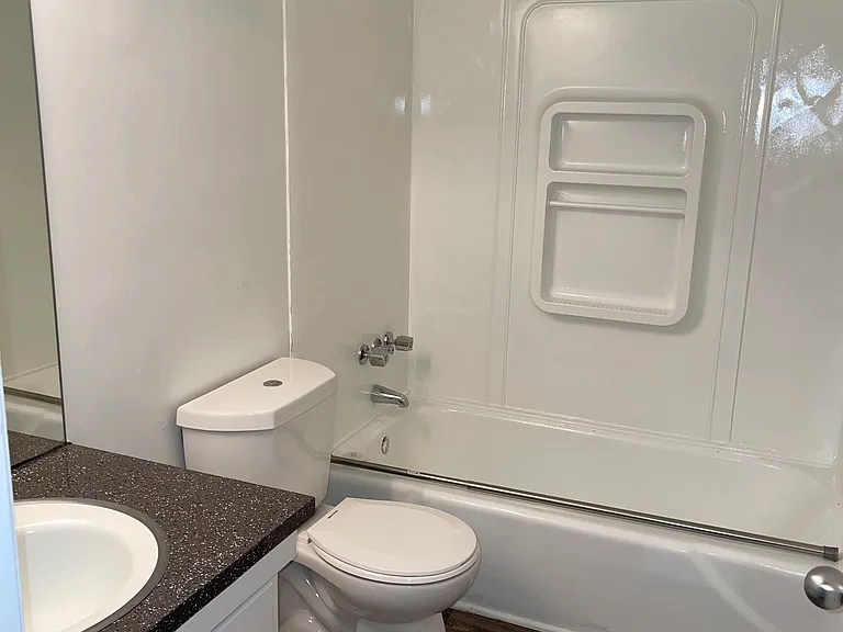 Twincity Apartments — Photo 41