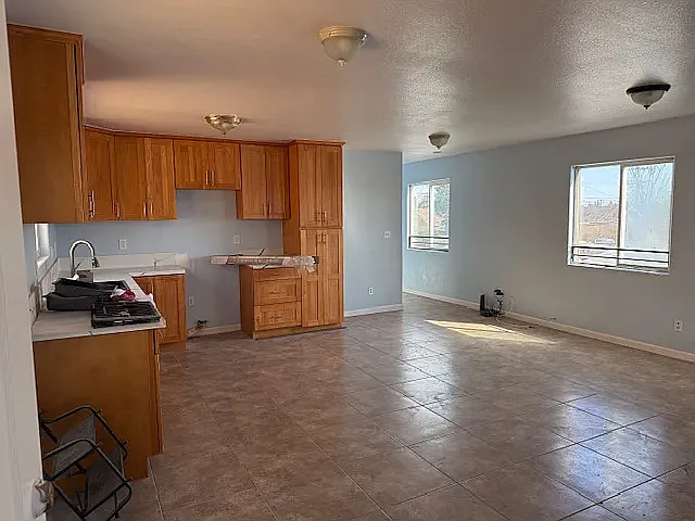 10604 Hickory St — Photo 11