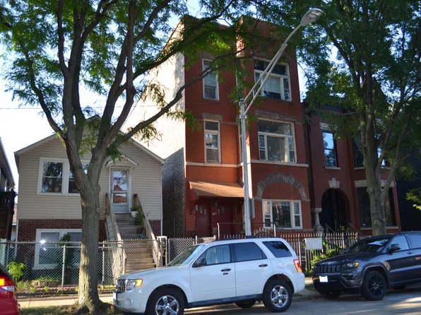 2042 W Huron St APT 2R, Chicago, IL 60612