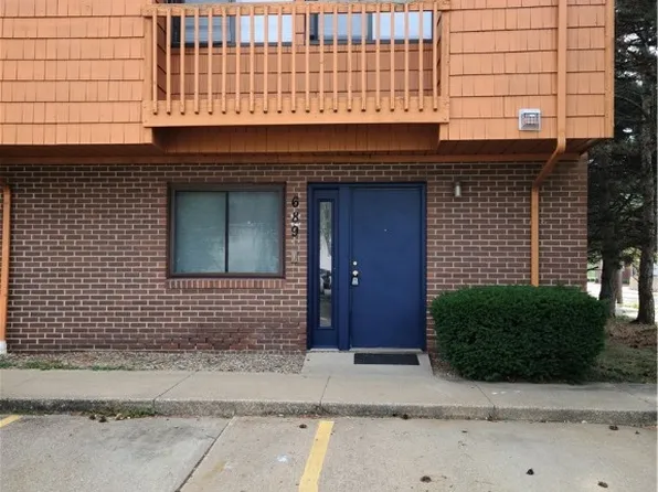 689 Carroll St, Akron, OH 44304