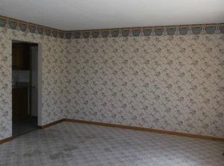 665 Fairway St, Jefferson, OH 44047