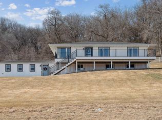 1904 Jefferson Ave, Bellevue, IA 52031