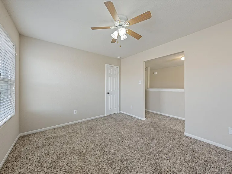 19907 Sloan Ridge Ln — Photo 32