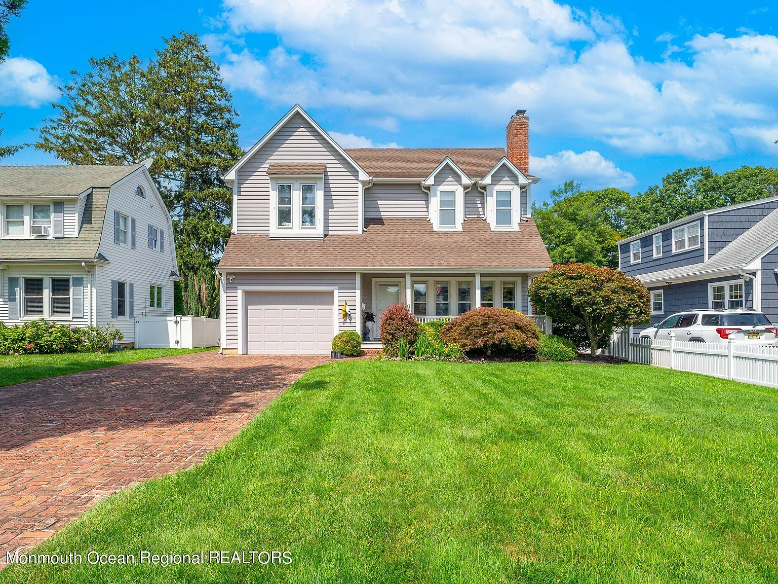 4 bed, 3.5 bath, 2096 sqft, $4,500 — Photo 2