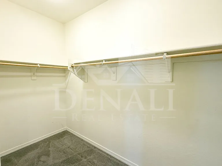 731 W Winchester Dr — Photo 17