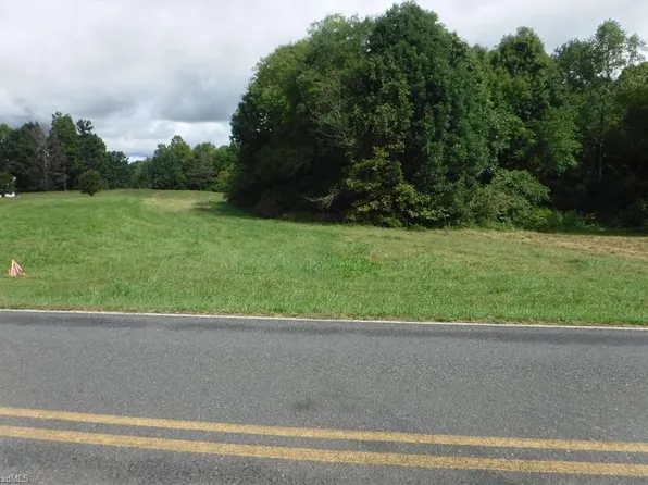 2149 Arnold Rd, Hamptonville, NC 27020