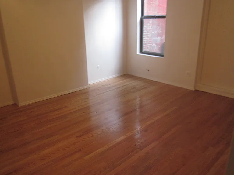 418 Broadway #1B — Photo 2